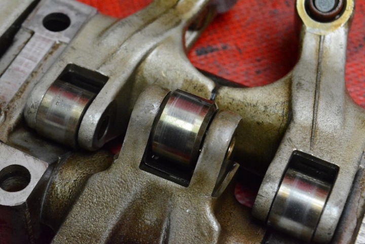 CULASSE MOTEUR GAUCHE 4663894AC CHRYSLER PACIFICA 1 I 3.5 V6 253 KM 03-08