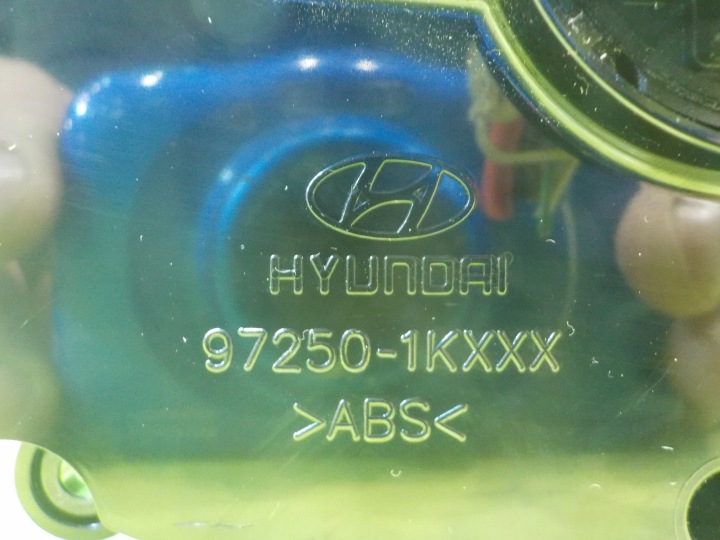 HYUNDAI IX20 1.4 CRDI 11R 5D PANNEAU CLIMATISATION 97250-1K070GU 972501K070GU