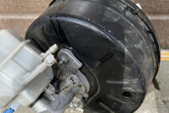 SERVO MERCEDES-BENZ A9104300100 2020