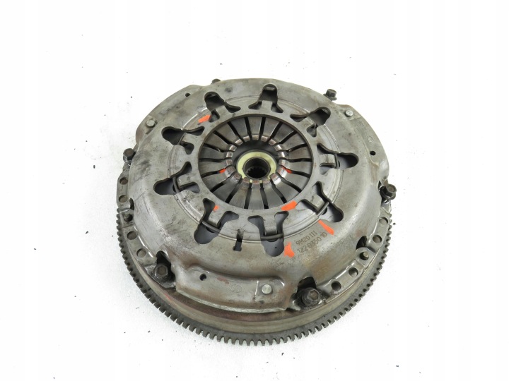 VOLANT D'INERTIE FORD FIESTA MK6 VI 1.4 TDCI 122035010 321011110 9649190560