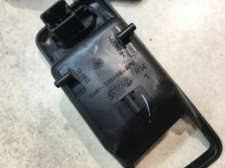 PANNEAU VITRES ENSEMBLE FORD C-MAX I 3M51226A36AFW
