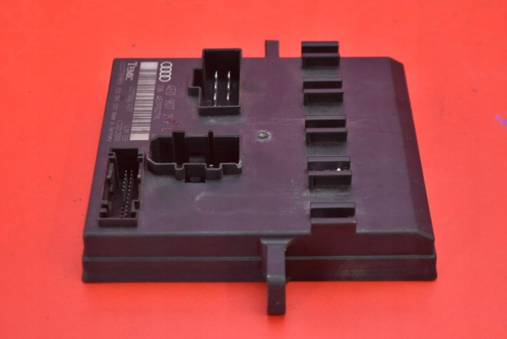 CONTRÔLEUR MODULE DE COMMANDE D'ÉCLAIRAGE 4E0907279L AUDI A8 D3 02-05
