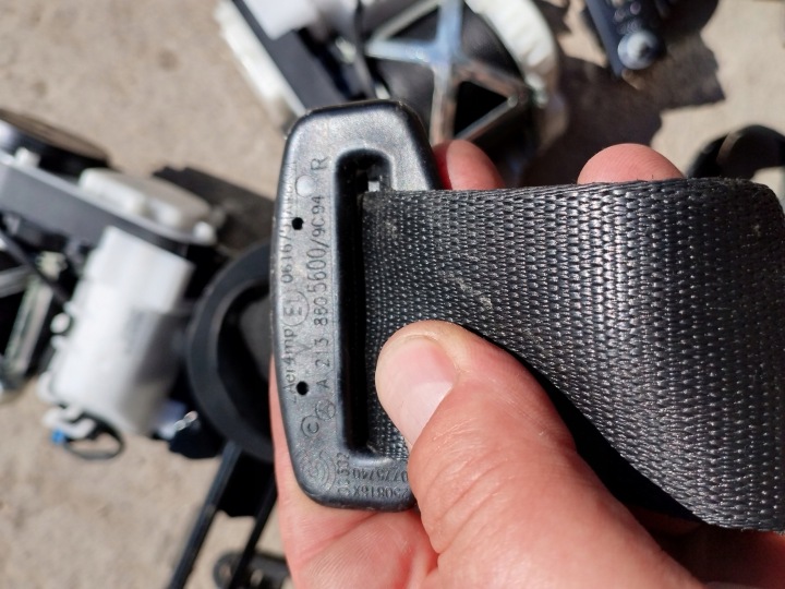 MERCEDES W213 BERLINE CEINTURE DE SÉCURITÉ AVANT ARRIÈRE 4
