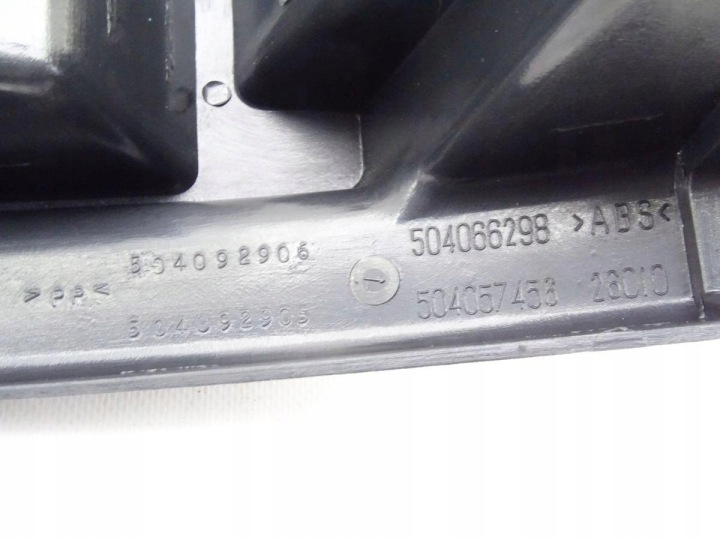 IVECO STRALIS HI-WAY 13- E6 FIXATION TÉLÉCOMMANDE GAUCHE AVANT 504066298 504057456
