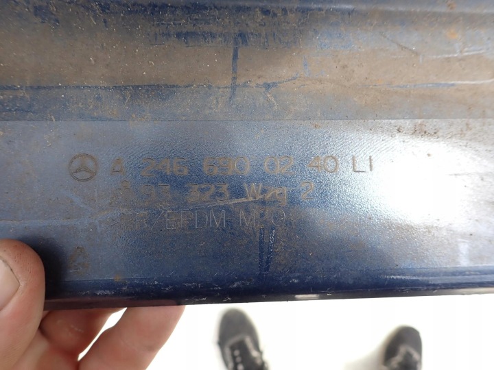MERCEDES B-KLASA II W246 11-18 MOULURE SEUIL GAUCHE