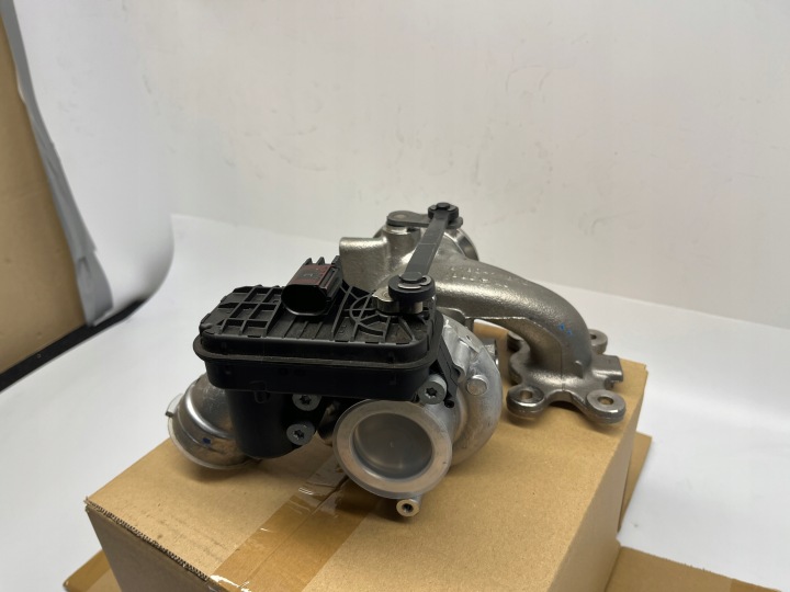 VW GOLF PASSAT POLO TAIGO TURBO TURBINE TURBOCOMPRESSEUR NEUF 0KM 05E145701K
