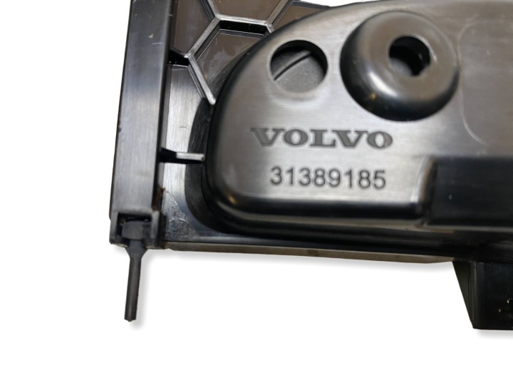 VOLVO XC90 CENDRIER AVANT 31389185