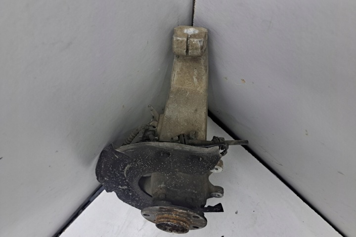 ROTULE DE DIRECTION AVANT GAUCHE BMW 6 CABRIO (F12) 6775769 2012