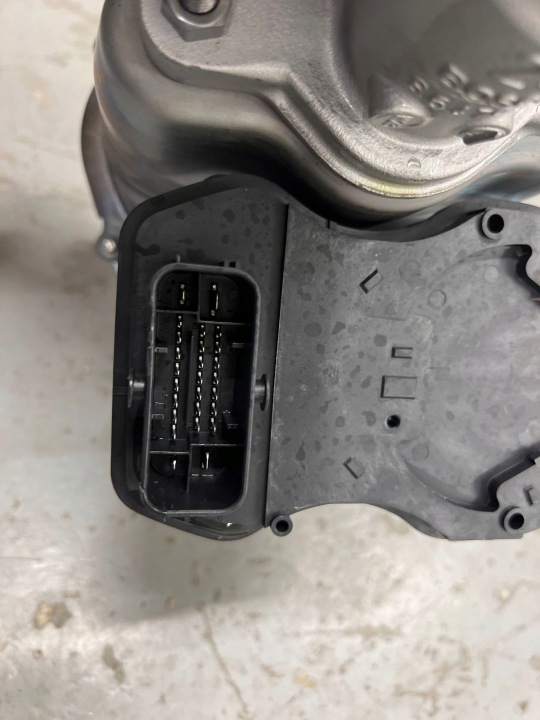 2024 TOYOTA C-HR II SERVO FREIN 47210F4060