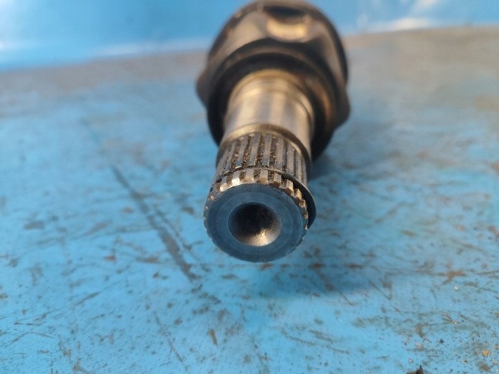 DEMI-ARBRE AVANT DROIT 43410-47030 TOYOTA PRIUS 30 09-17