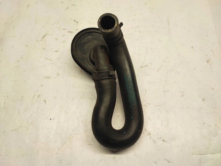 MERCEDES-BENZ C W204 FIL AQUATIQUE TURBOCOMPRESSEURS A20483001 2013 2100CM3