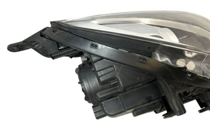 92102-G4000 PHARE DROITE DROIT AVANT HYUNDAI I30 III ORIGINAL SUR DELIKATNEJ