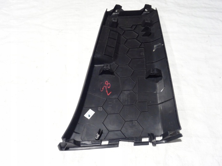 PROTECTION MONTANTS CENTRAL INFÉRIEURE GAUCHE VW GOLF VIII 8 5H0 5H0867291
