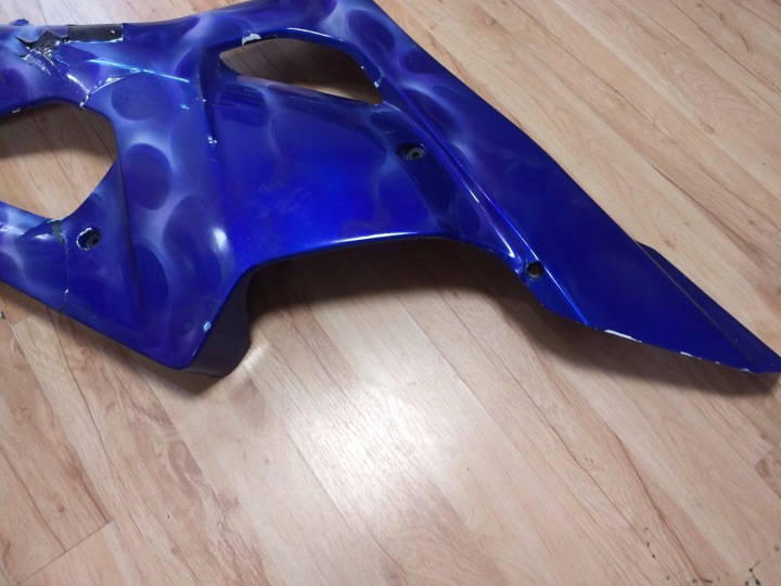 SUZUKI GSX-R 1000 K3-K4 CÔTÉ DÉFLECTEUR D'AIR DROITE 94471-18G