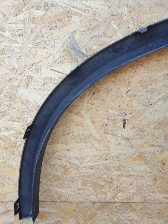 BMW X5 E70 MOULURE GARDE-BOUE DROIT AVANT 7163558 EN BON ÉTAT