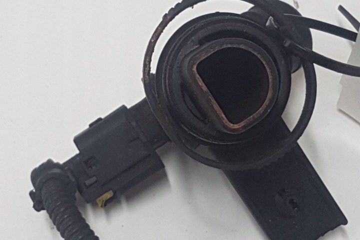SOUPAPE ELEKTROMATYCZNY OPEL INSIGNIA A ESTATE (G09) 55568910 2.0L DIESEL