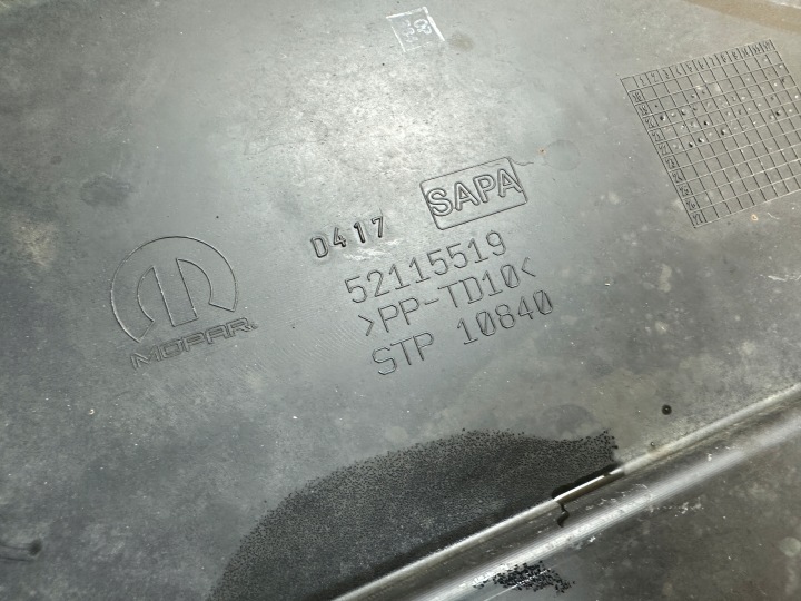 PROTECTION PLAQUE SOUS MOTEUR FIAT 500 HYBRIDE 52115519 2020-