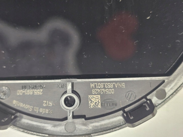 VW TIGUAN II LIFT EMBLÈME LOGO INSIGNE 5NA853601M
