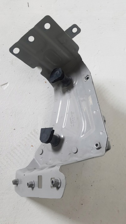 SUPPORT GARDE-BOUE GAUCHE AVANT PORSCHE CAYENNE 9Y0821264