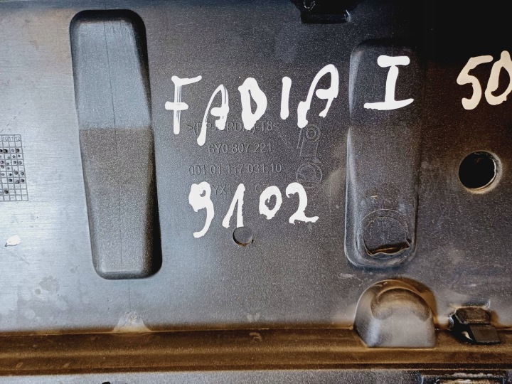 PARE-CHOCS AVANT AVANT SKODA FABIA MK1 5D HAYON LAK. 9102 6Y0807221 NR25