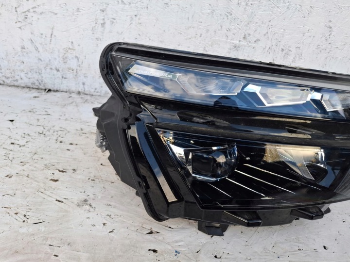SKODA KAMIQ 658941016F PHARE DROITE CRYSTAL LED
