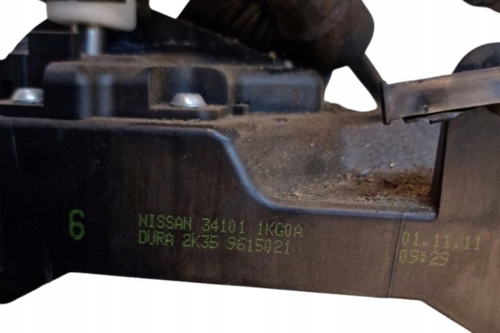 MÉCANISME CHANGEMENTS VITESSE NISSAN JUKE (F16) 341011KG0A 1.5L DIESEL 2011