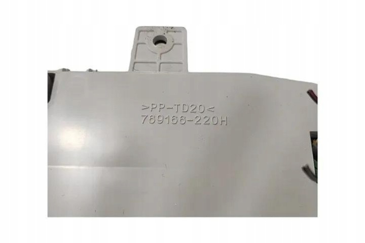 COMPTEUR PEUGEOT 4007 (GP_) 769166220H 2.2L DIESEL 115KW 2009