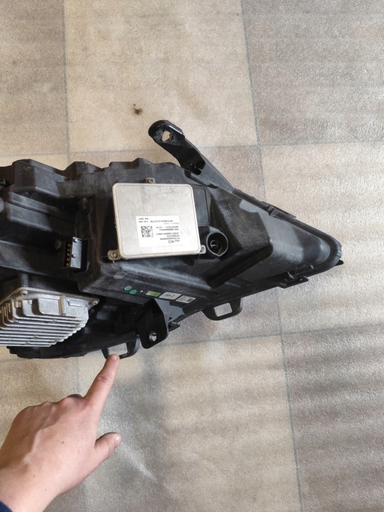 PROJECTEUR GAUCHE OPEL ASTRA K JEU NR ORIGINE 39023762