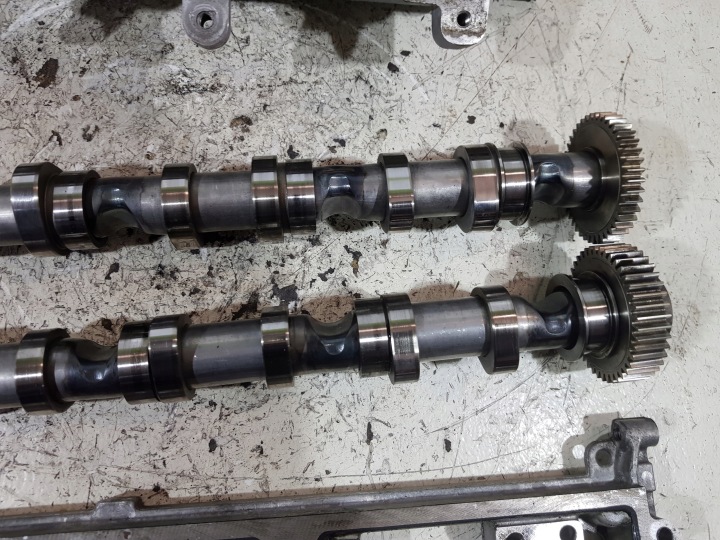 CULASSE ARBRES 03L103373A VW AUDI SKODA SEAT 1.6 TDI CAY