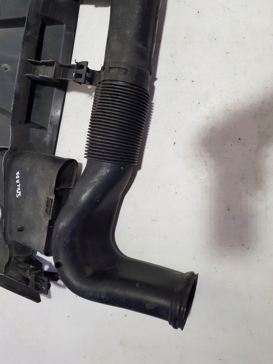 PROTECTION PANNEAU AVANT MERCEDES W207 GUIDE D'AIR CONDUIT D'AIR