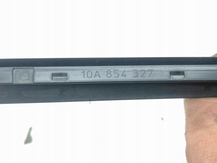VOLKSWAGEN ID.3 2020 GAUCHE CÔTÉ MOULURE PARE-BRISE AVANT