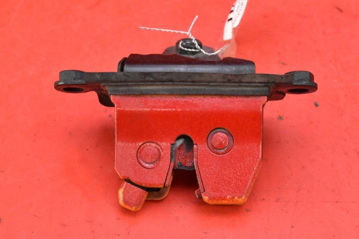SERRURE COUVERCLES DE COFFRE ARRIÈRE COUVERCLES DE COFFRE 6Y0827501J SKODA FABIA 1 I 6Y 5D HAYON 99-04