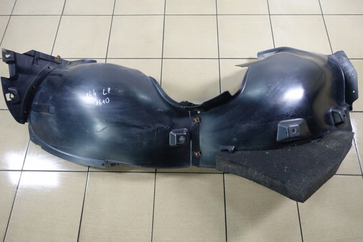 MERCEDES W215 PASSAGE DE ROUE GAUCHE AVANT CL GAUCHE AVANT 2156980130 2156981330