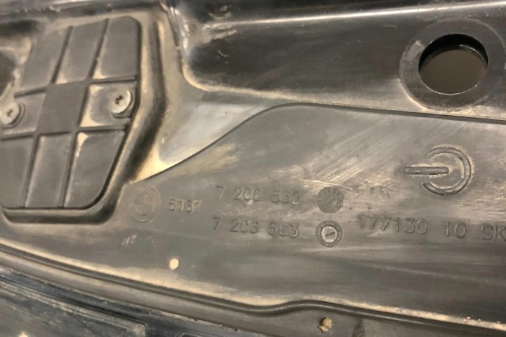 VITRE ARRIÈRE BMW 5 (F10) 7206562 2.0L DIESEL 2011