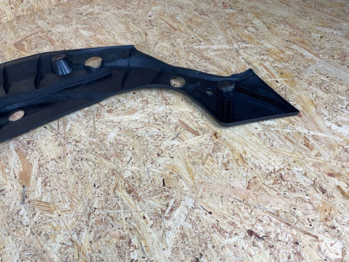 PROTECTION REVÊTEMENT PANNEAU AVANT LEXUS CT 200H 53289-76010 2011-