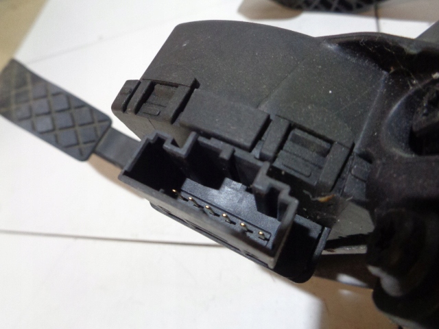 PÉDALES AUDI A6 C6 LIFT 09-12 4F1721117A 40906658