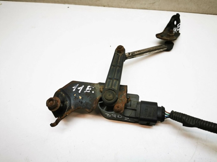 NISSAN 370Z 2009 CAPTEUR SUSPENSIONS PNEUMATIQUE ARRIÈRE 6PM008043