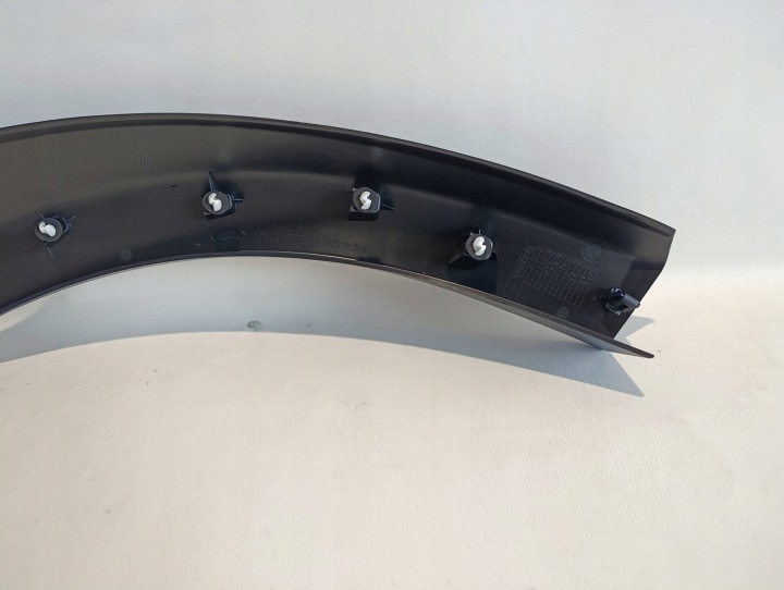 MOULURE GARDE-BOUE GAUCHE ARRIÈRE LAND RANGE ROVER VELAR L560 17- J8A2-28371-AD