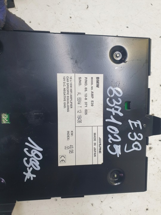 AMPLIFICATEUR ALPINE BMW E39 8371025