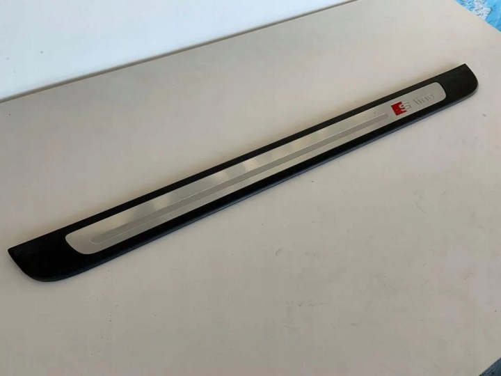 AVANT GAUCHE MOULURE DÉCORATIVE SEUIL AUDI A6 (4F2, C6) 4G0853373B 3.0L