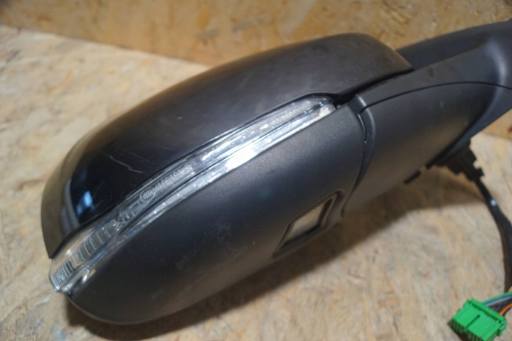 RÉTROVISEUR DROIT VOLVO S60 II V60 I 12 GOUPILLE EL PLIANT (L1917)