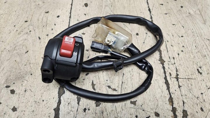 COMMUTATEUR DROIT HONDA CRF 1000 AFRICA TWIN 35130-MJP-G82