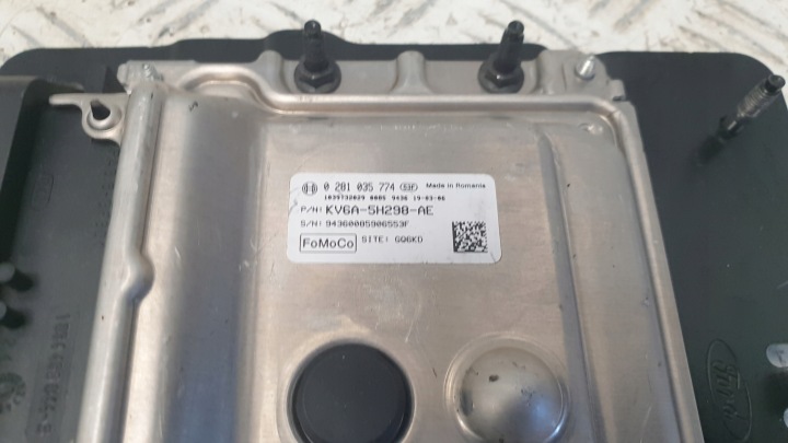 ORDINATEUR CONTRÔLEUR ADBLUE FORD KV6A-5H298-AE