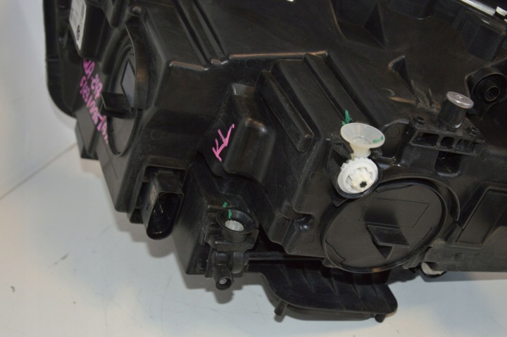 MERCEDES GLA 247 H247 PHARE DROITE MULTIBEAM LED