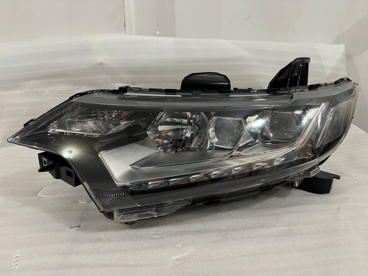 MITSUBISHI OUTLANDER LEFT LAMP FULL LED photo 1 - milautoparts-fr.ukrlive.com