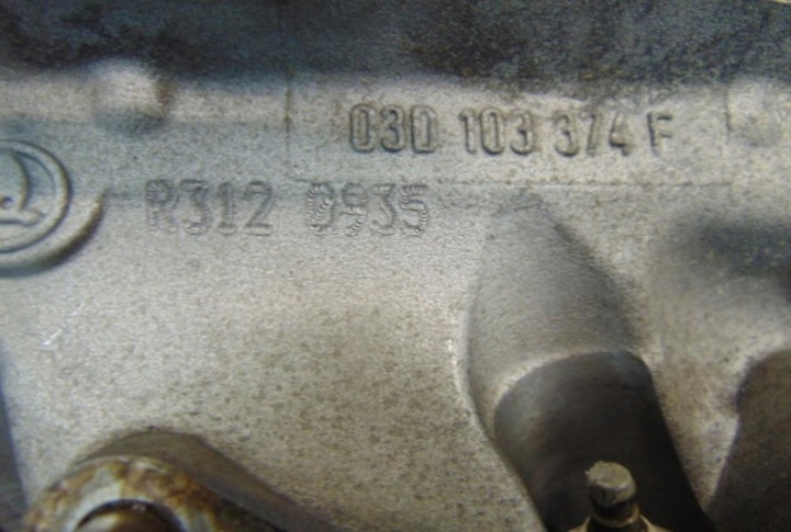 VOLKSWAGEN POLO IV 9N 1.2 6V CULASSE MOTEUR 03D103374F