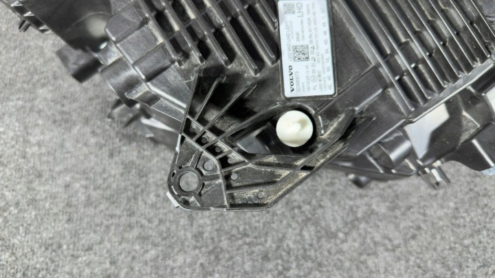 VOLVO XC60 II LIFT 20- PHARE GAUCHE AVANT PROJECTEUR GAUCHE AVANT 32396573