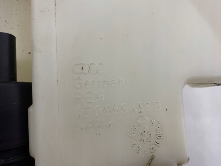 RÉSERVOIR LAVE-GLACES POMPES AUDI A8 D3 ORIGINE AVANT RESTYLAGE ENSEMBLE