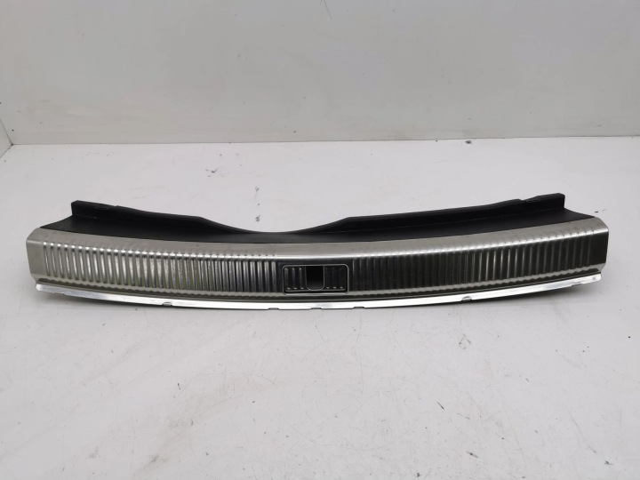 AUDI A7 S7 4G 2013 REVÊTEMENT SEUIL COUVERCLES DE COFFRE 4G8863471