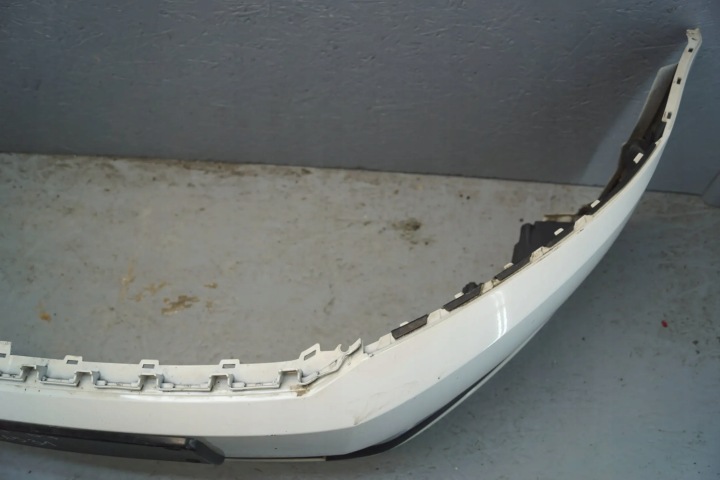 PARE-CHOCS AVANT VW PASSAT B7 (Z1531)
